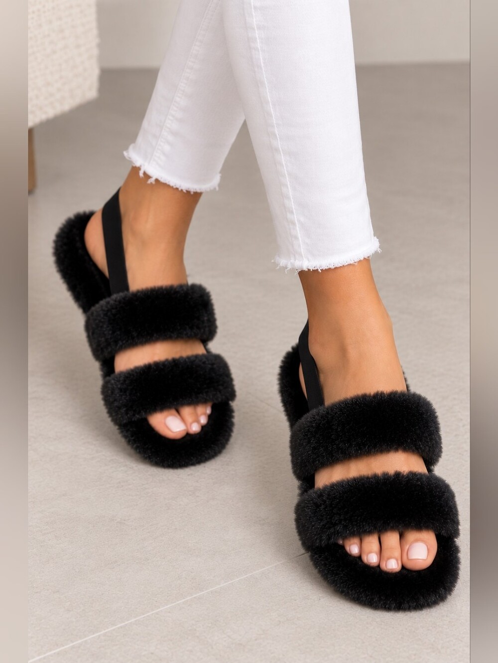 Abound Autumn Faux Fur Black Sandals Size 6